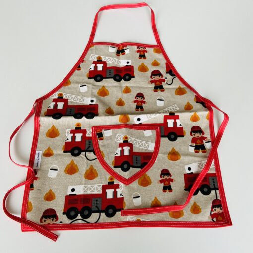 kinderschort brandweer, Creations bij Janneke, handgemaakt, kinderen koken, wonderzolder.nl