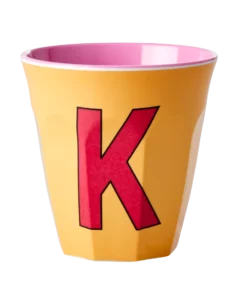 RICE melamine cup medium letter K rood, letterbeker, letter beker, RICE, beker alfabet, alfabet, wonderzolder.nl