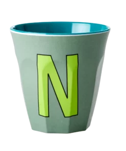 RICE melamine cup medium letter N blauw, letterbeker, letter beker, RICE, beker alfabet, alfabet, wonderzolder.nl