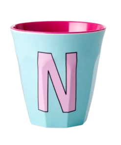 RICE melamine cup medium letter N rood, letterbeker, letter beker, RICE, beker alfabet, alfabet, wonderzolder.nl