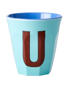 RICE melamine cup medium letter U blauw, letterbeker, letter beker, RICE, beker alfabet, alfabet, wonderzolder.nl