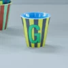 RICE melamine cup medium gestreept letter G blauw, letterbeker, gestreepte letter beker, RICE, beker alfabet, stripes, alfabet, wonderzolder.nl