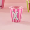 RICE melamine cup medium gestreept letter X rood, letterbeker, gestreepte letter beker, RICE, beker alfabet, stripes, alfabet, wonderzolder.nl