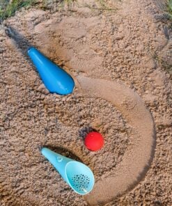 Quut Cuppi Ocean, balspel, schep, graven, zeef, gieter, strandspeelgoed, zomerspeelgoed, strand, buitenspeelgoed, quut, wonderzolder.nl