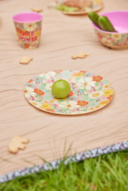 RICE bord flower power, melamine, servies, bord, kinderbord, bloemen, flower power, rice, wonderzolder.nl