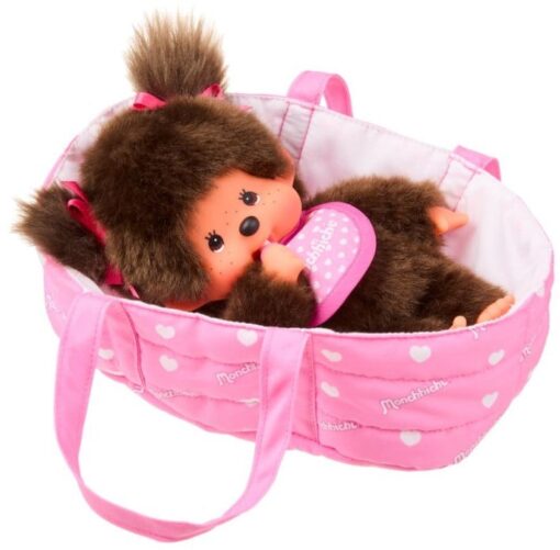 Monchhichi meisje in draagmand, knuffel, knuffelpop, draagmand, meisje, monchhichi, wonderzolder.nl