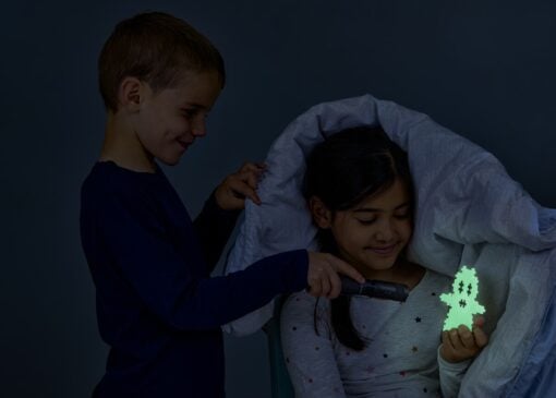 plus-plus glow 300 stuks, bouwstenen, bouwspeelgoed, educatief speelgoed, 300 stuks, glow, glow in de dark, plus-plus, wonderzolder.nl
