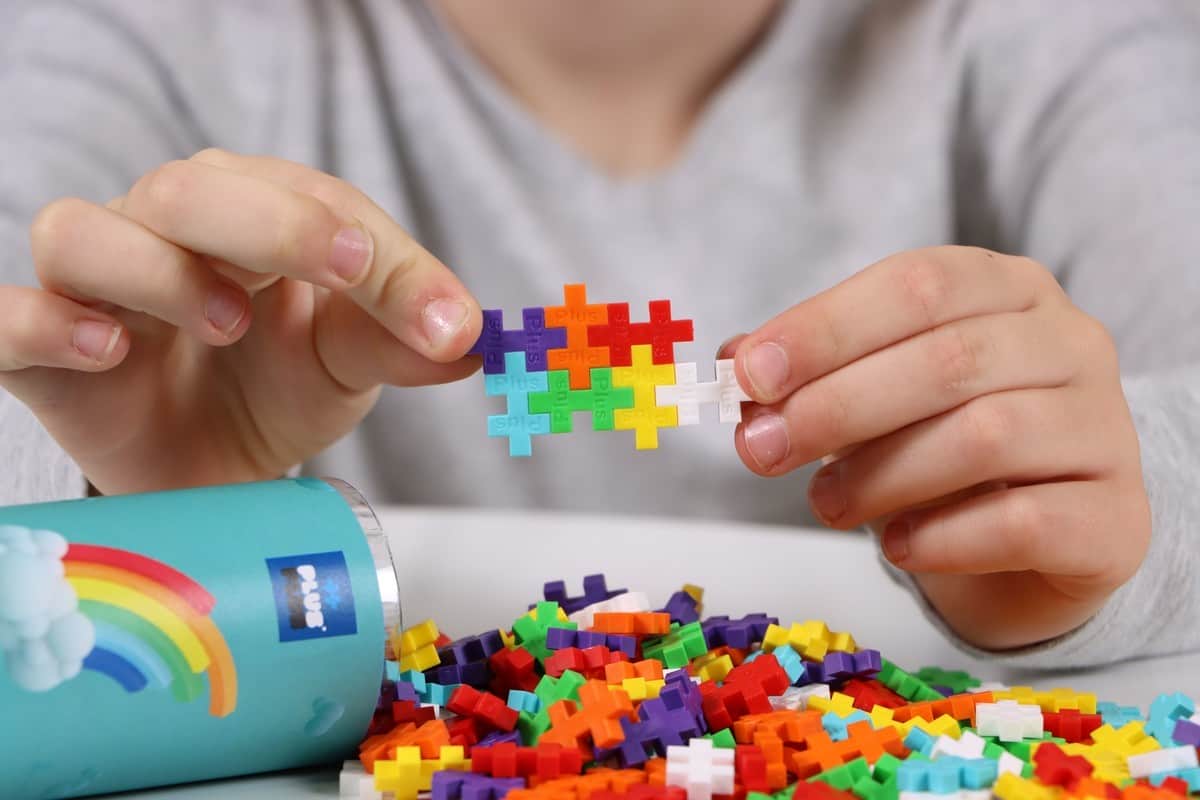 Plus-Plus tube regenboog, 240 stuks, bouwstenen, bouwspeelgoed, educatief speelgoed, creatief speelgoed, duurzaam, regenboog, rainbow, plus-plus, wonderzolder.nl