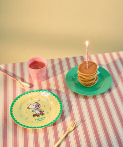 RICE bord Snoopy Yellow, melamine, bord, kinderbord, kinderservies, Peanuts, Snoopy, yellow, geel, rice, wonderzolder.nl