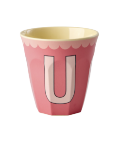RICE beker letter U roze vintage, melamine, kinderbeker, letterbeker, roze, vintage, rice, wonderzolder.nl